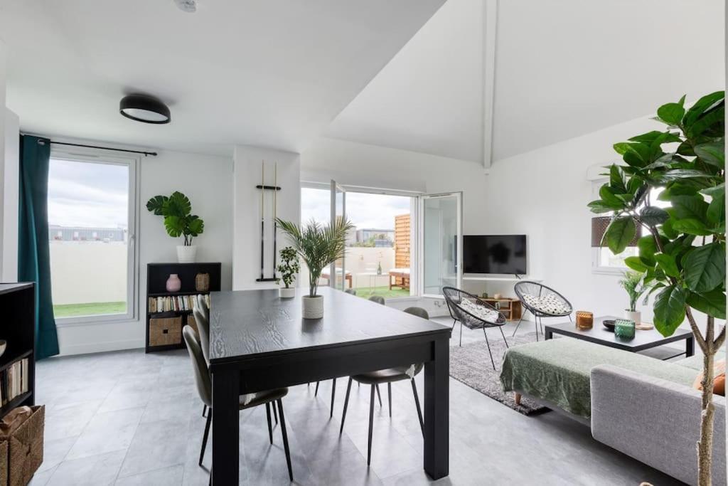 Premium Flat 6 People With Billard And Terrace Stade De France Saint-Denis  Ngoại thất bức ảnh